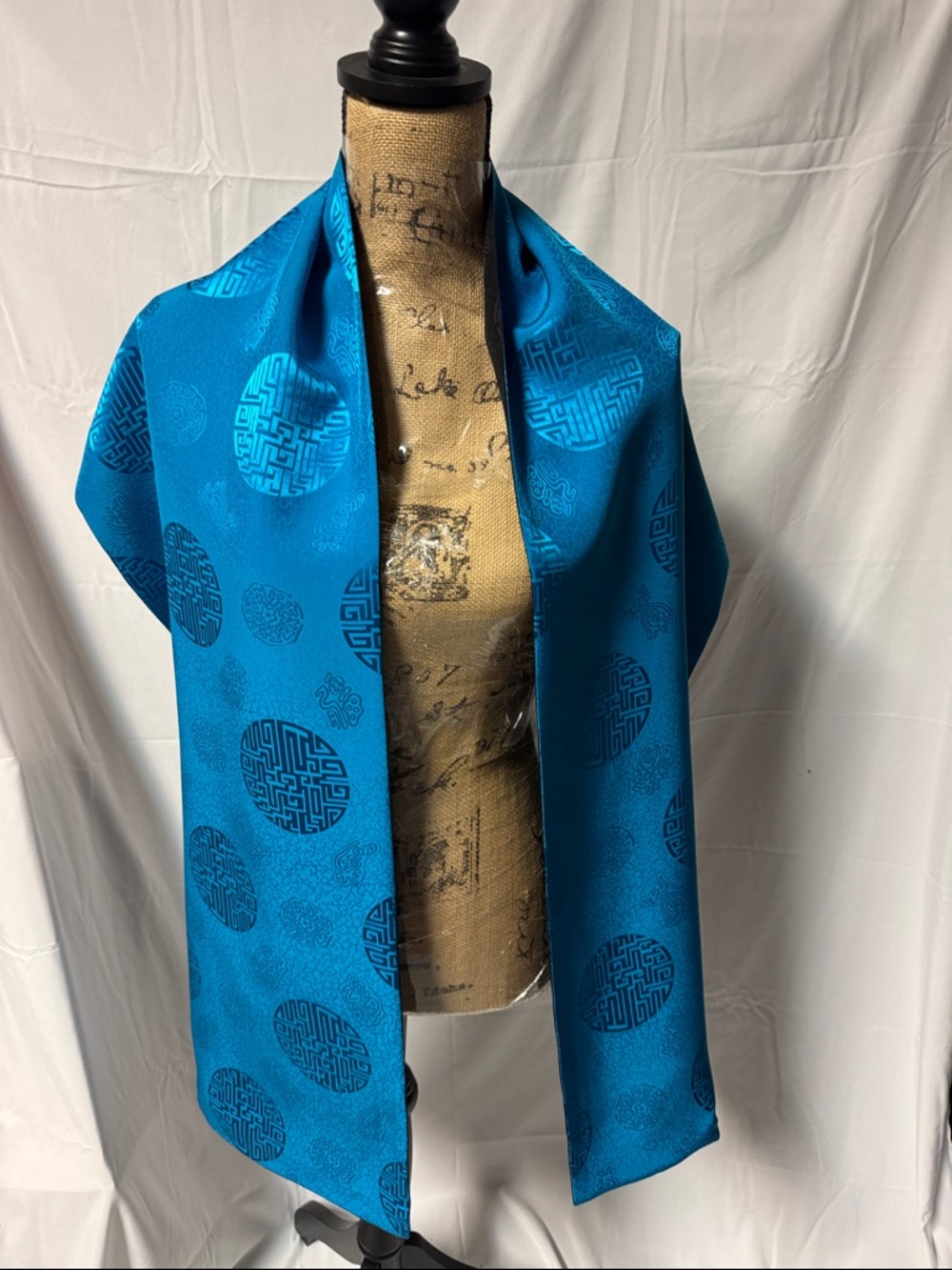 NWT Shanghai Tang Silk wrap-  Teal Blue/Black refersible Jacquard Scarf